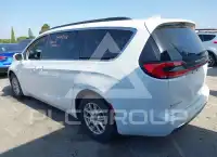 2022 Chrysler PACIFICA photo