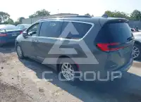 2022 Chrysler PACIFICA photo