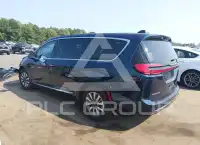 2022 Chrysler PACIFICA фото