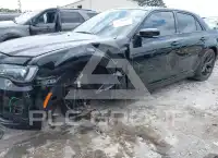 2022 Chrysler 300 фото