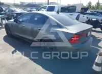 2022 Volvo S60 фото
