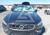 2022 Volvo S60 фото