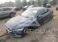 2022 Volvo S60 photo
