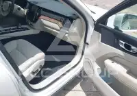 2022 Volvo XC60 фото