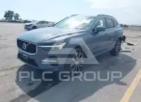 2022 Volvo XC60 фото