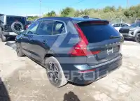 2022 Volvo XC60 фото