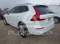 2022 Volvo XC60 фото