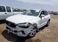 2022 Volvo XC60 фото