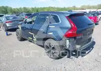2022 Volvo XC60 фото