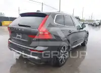 2022 Volvo XC60 фото