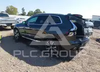 2022 Volvo XC60 фото