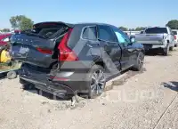 2022 Volvo XC60 фото