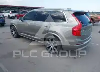 2022 Volvo XC90 фото