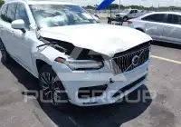 2022 Volvo XC90 фото