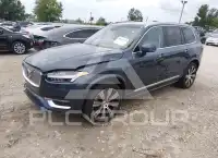 2022 Volvo XC90 фото