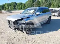 2022 Volvo XC90 фото