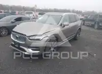 2022 Volvo XC90 photo