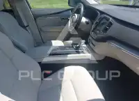 2022 Volvo XC90 фото