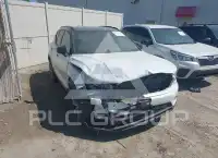 2022 Volvo XC40 фото