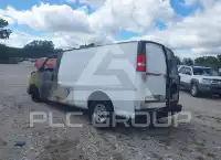 2022 GMC Savana фото