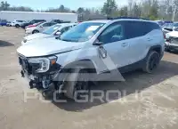 2022 GMC TERRAIN photo