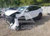 2022 GMC TERRAIN photo