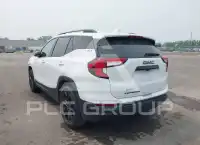 2022 GMC TERRAIN photo