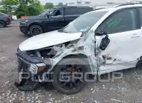 2022 GMC TERRAIN photo