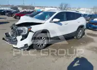 2022 GMC TERRAIN photo