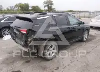 2022 GMC TERRAIN photo