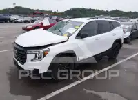 2022 GMC TERRAIN photo