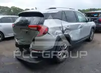 2022 GMC TERRAIN photo
