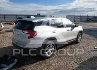 2022 GMC TERRAIN photo