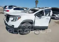 2022 GMC TERRAIN фото