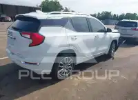 2022 GMC TERRAIN фото