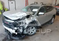 2022 GMC TERRAIN photo