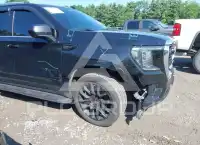2022 GMC YUKON photo