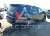 2022 GMC YUKON фото