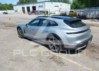 2022 Porsche Taycan фото
