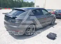 2022 Porsche CAYENNE photo