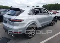 2022 Porsche Cayenne photo