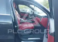 2022 Porsche Cayenne photo