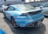 2022 Porsche Taycan photo