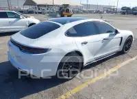 2022 Porsche Panamera фото
