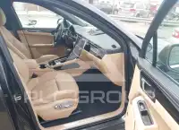 2022 Porsche MACAN photo