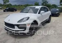 2022 Porsche MACAN photo