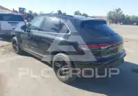 2022 Porsche MACAN photo