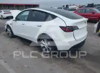 2022 Tesla Model Y фото