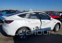 2022 Tesla Model Y фото