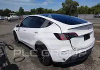 2022 Tesla Model Y фото